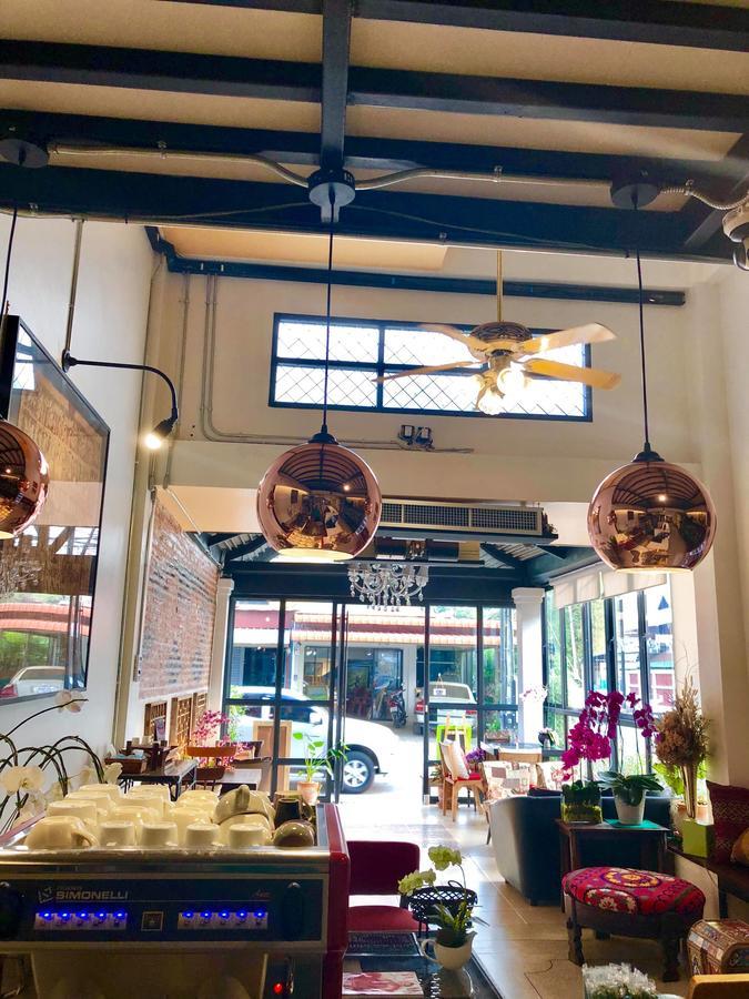 Hotel Hp House Cafe' Chiang Mai Exterior foto