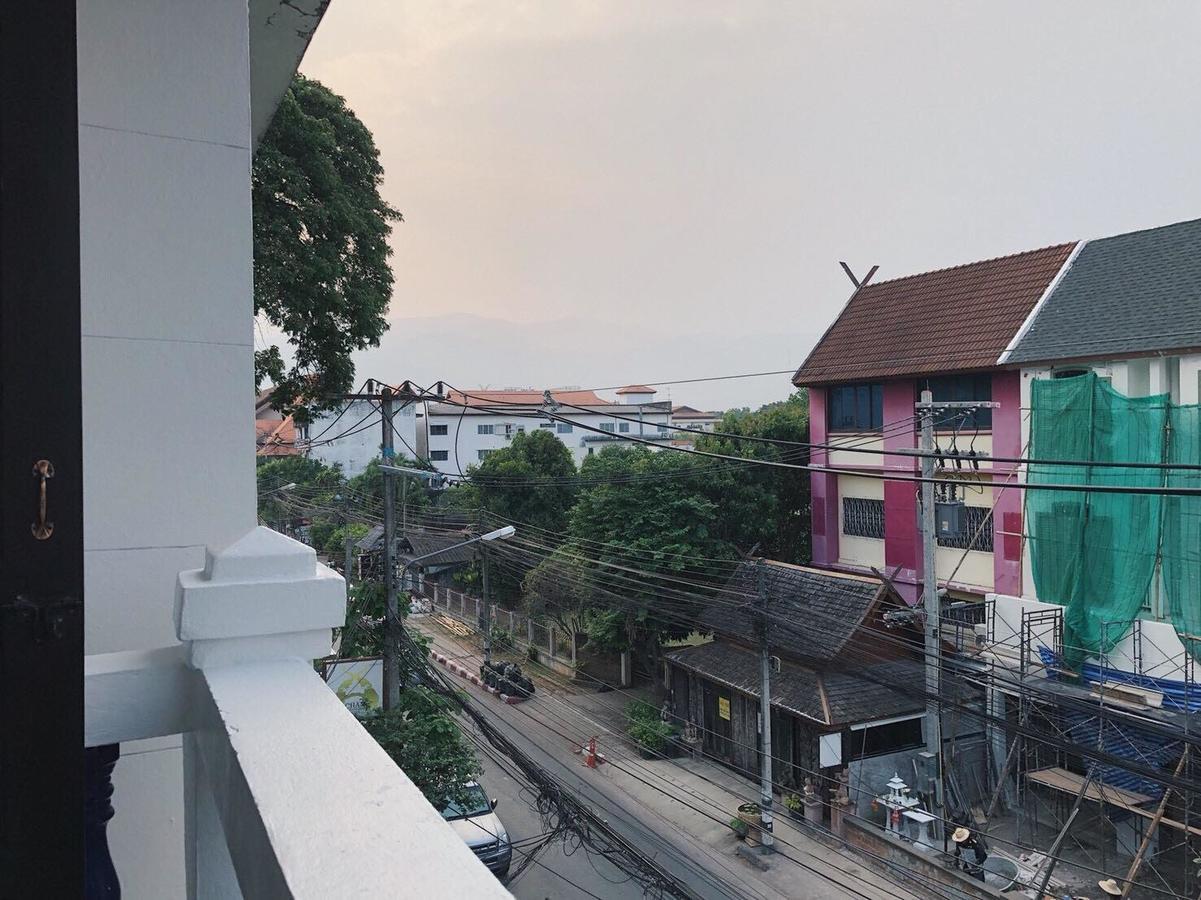 Hotel Hp House Cafe' Chiang Mai Exterior foto